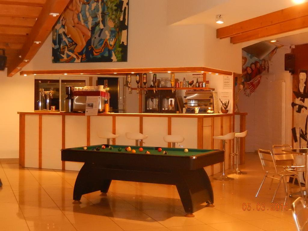 Hotel Eco Logis Espace Bellevue Séméac Zewnętrze zdjęcie