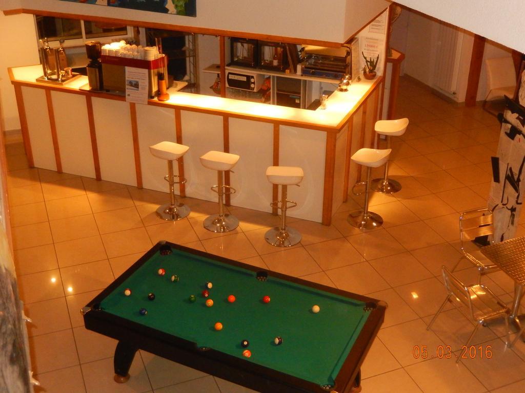 Hotel Eco Logis Espace Bellevue Séméac Zewnętrze zdjęcie